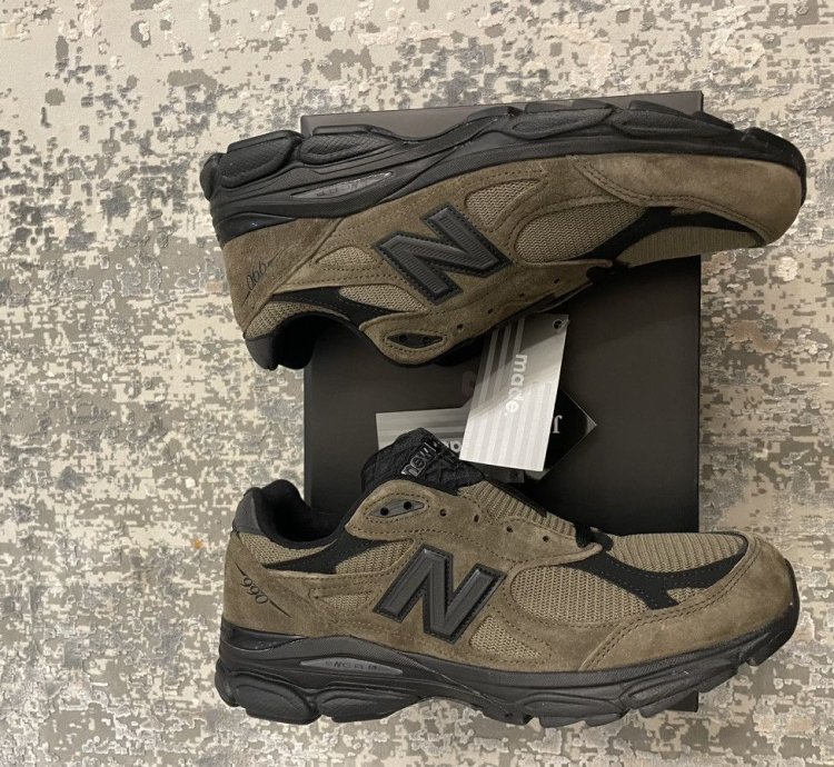 Jjjjound 990v3 Brown