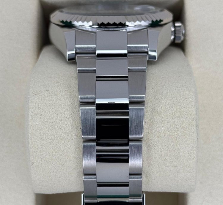 Rolex Sky-dweller New 2025 Sky-dweller 42mm 336934 Stainless Steel Oyster Blue Dial