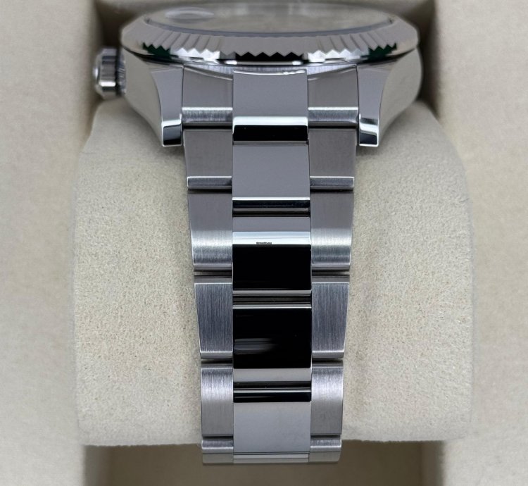 Rolex Sky-dweller New 2025 Sky-dweller 42mm 336934 Stainless Steel Oyster Blue Dial