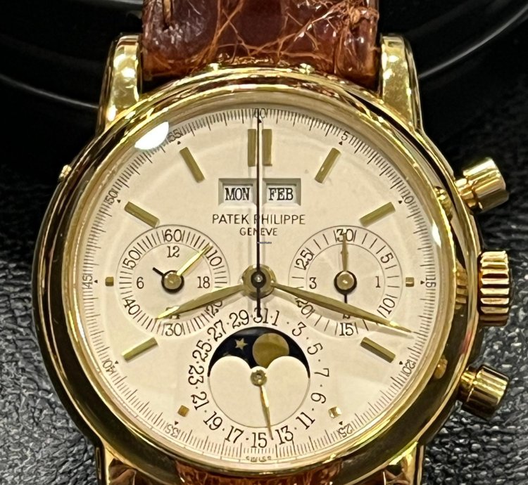 Patek Philippe Perpetual Calendar Chronograph Rare Second Series-1990-chrono Moon-perpetual Calendar-never Polish English Calendar