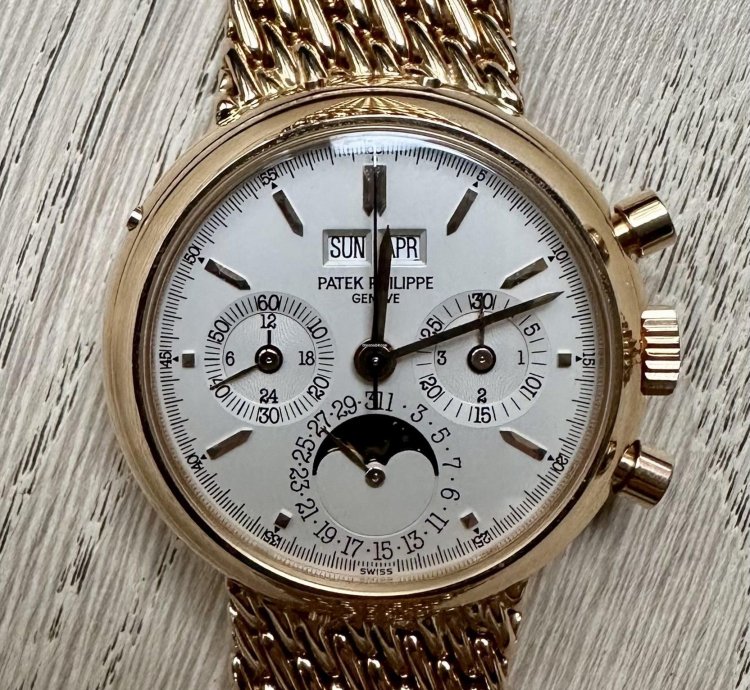 Patek Philippe Perpetual Calendar Chronograph Ref 3970 002r