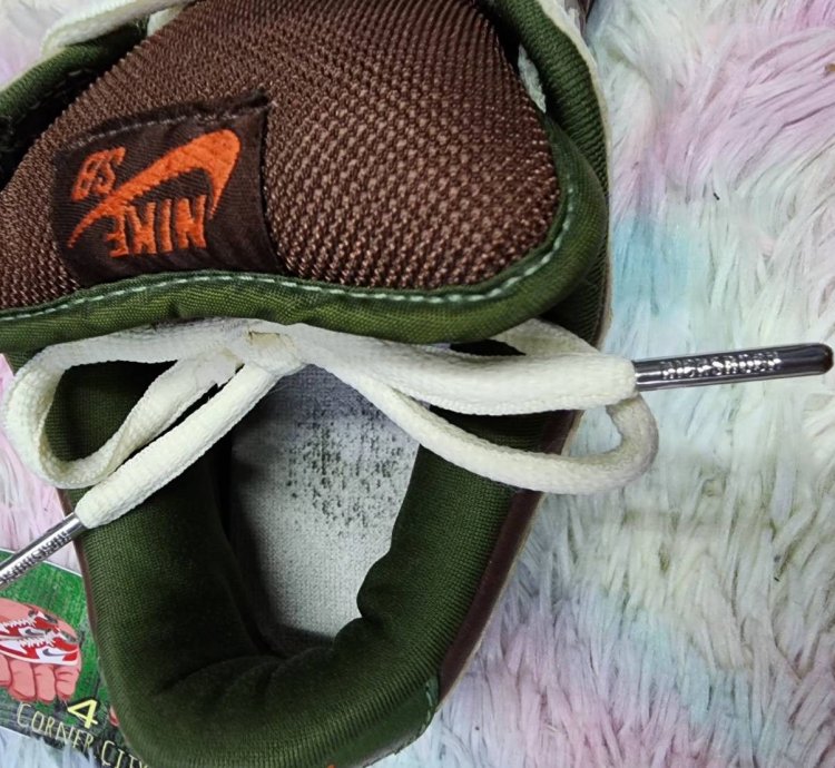 Nike Sb Dunk Low Oompa Loompa