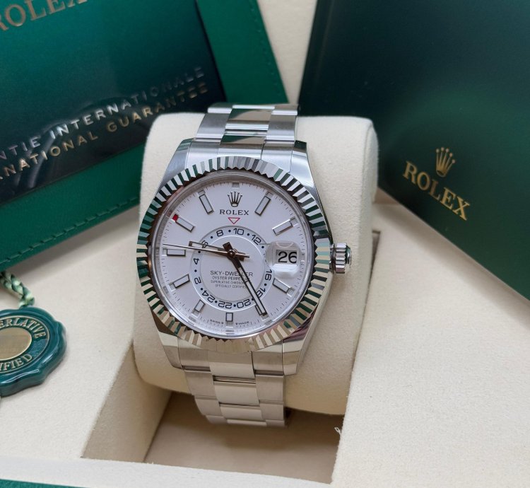 Rolex Sky-dweller New 2025 White Index Dial Stainless Steel Oyster Bracelet