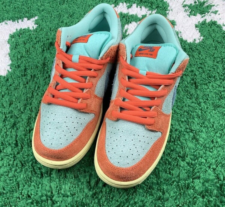 Nike Sb Dunk Low Orange Emerald Rise Men Size 10 New