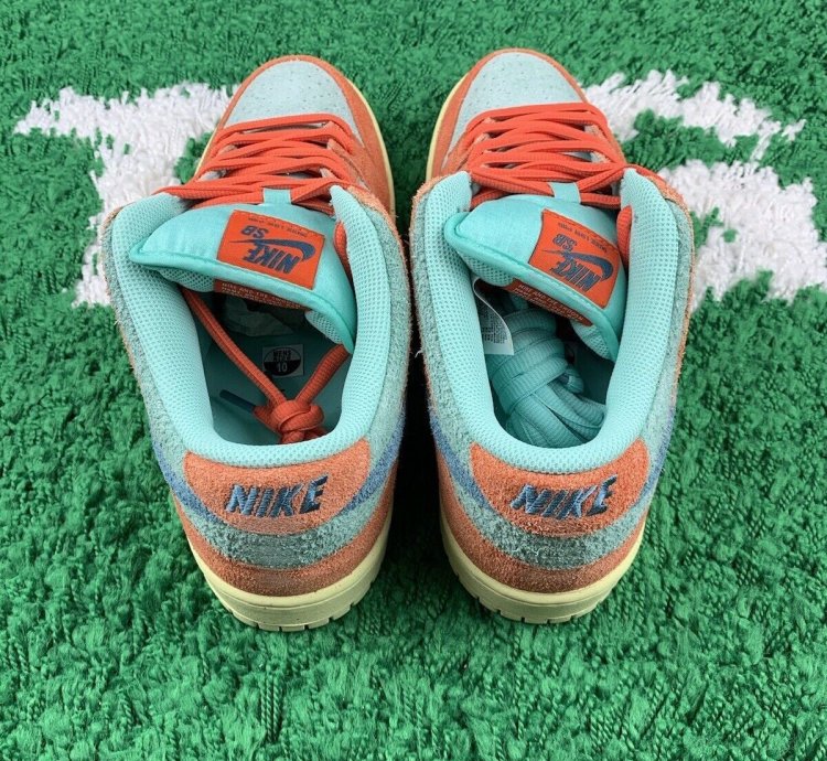 Nike Sb Dunk Low Orange Emerald Rise Men Size 10 New