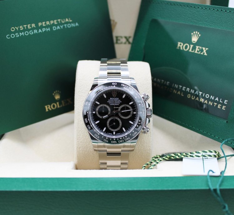 Rolex Daytona Schwarz - 126500ln - Lc100 02 2025 - Neu Ungetragen - Full Set