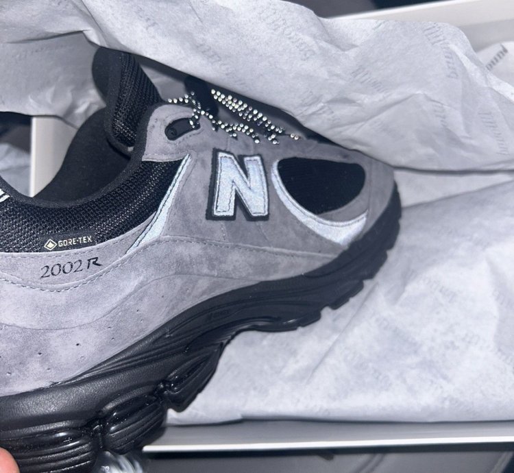 Jjjjound New Balance 2002r Gore-tex Pack