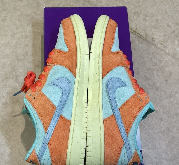 Nike Sb Dunk Low Orange Noise Aqua Emerald Rise