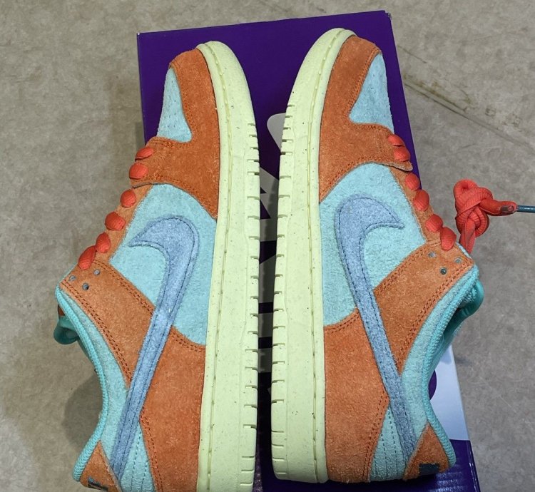 Nike Sb Dunk Low Orange Noise Aqua Emerald Rise