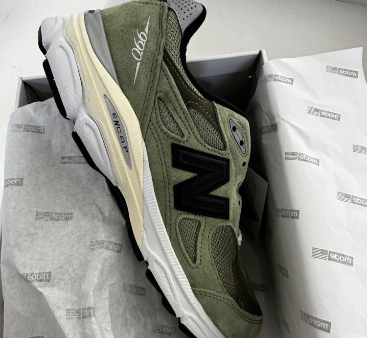 Jjjjound New Balance 990 V3