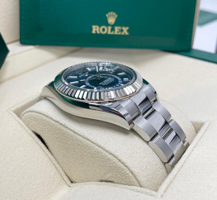 Rolex Sky-dweller New 336934 Sky-dweller Blue Dial Stainless Steel 42mm Oyster Bracelet