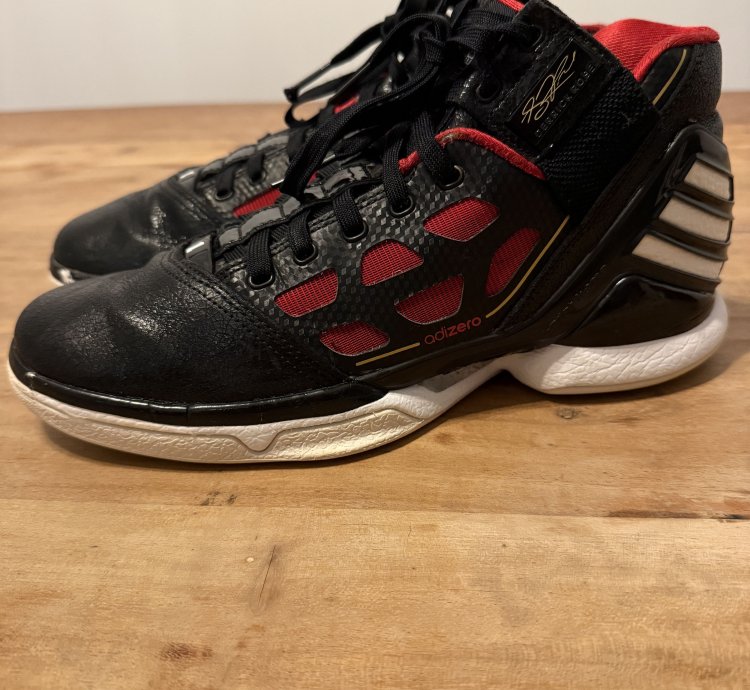 Adidas Adizero Rose 2 - Size 8 2011
