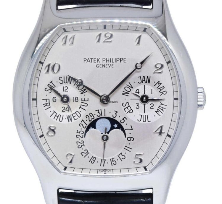 Patek Philippe Perpetual Calendar Complications Platinum Mens Watch 5040p
