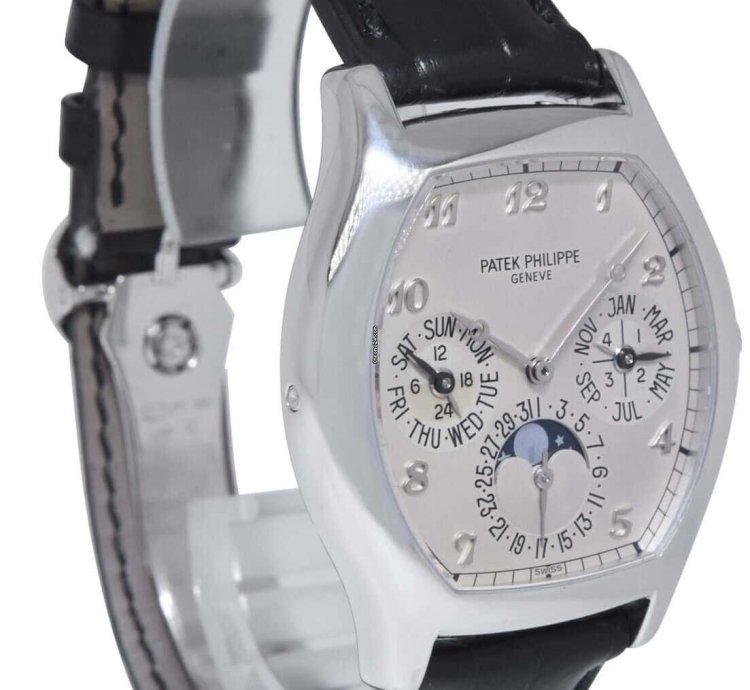 Patek Philippe Perpetual Calendar Complications Platinum Mens Watch 5040p