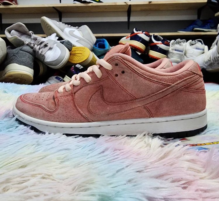 Nike Sb Dunk Low Pink Pig