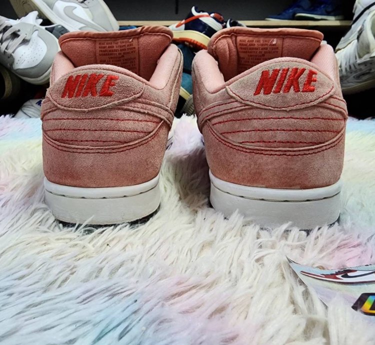 Nike Sb Dunk Low Pink Pig