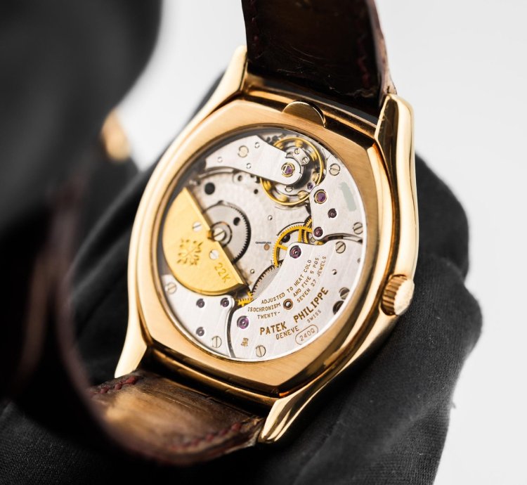 Patek Philippe Perpetual Calendar Full Set Perpetual Calendar Ref 5040 Yellow Gold