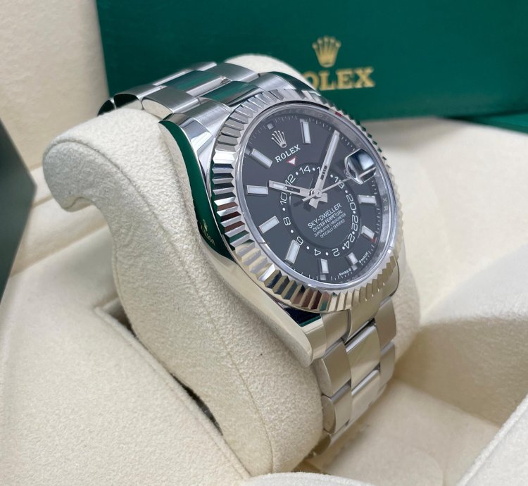 Rolex Sky-dweller New Complete 336934 Sky-dweller Black Dial Stainless Steel 42mm Oyster Bracelet