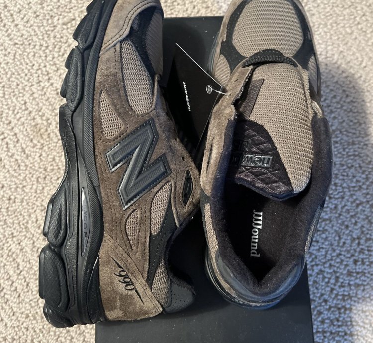 Jjjjound New Balance Brown 990v3 Size 6 5