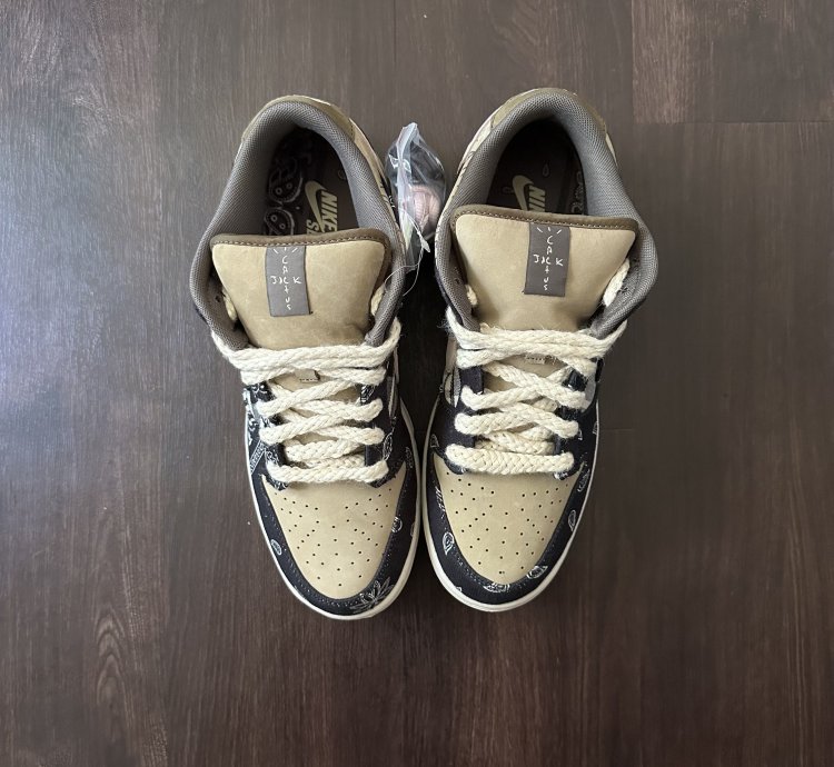Nike Sb Dunk Low Prm Qs