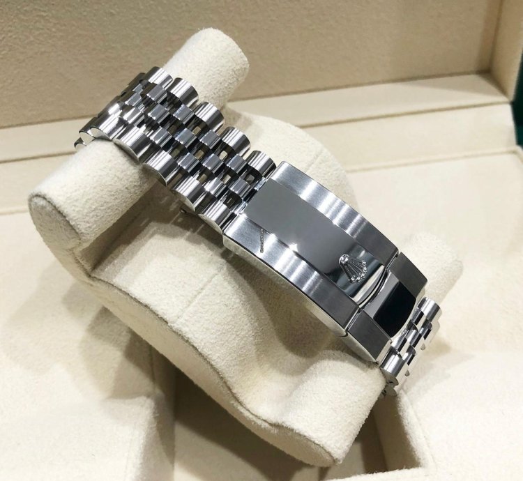 Rolex Sky-dweller New Oyster Perpetual Sky Dweller 326934 Black Index Dial Jubilee Bracelet 42mm
