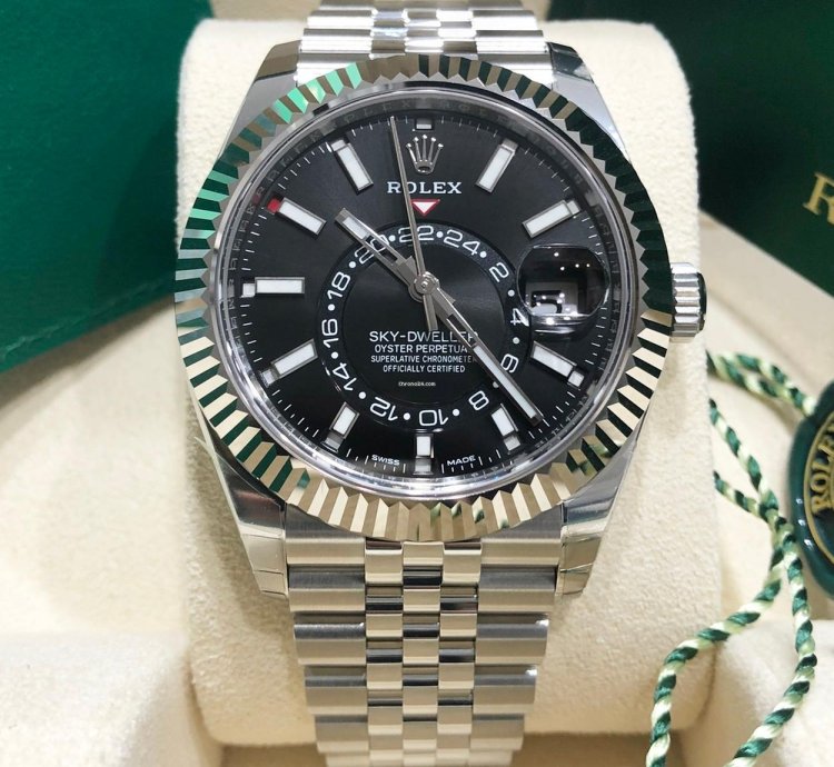 Rolex Sky-dweller New Oyster Perpetual Sky Dweller 326934 Black Index Dial Jubilee Bracelet 42mm