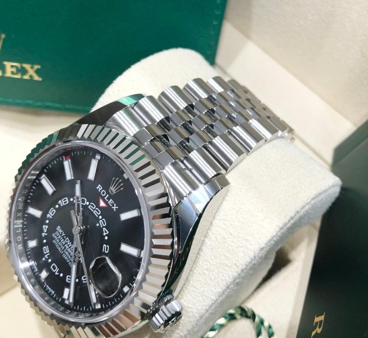 Rolex Sky-dweller New Oyster Perpetual Sky Dweller 326934 Black Index Dial Jubilee Bracelet 42mm