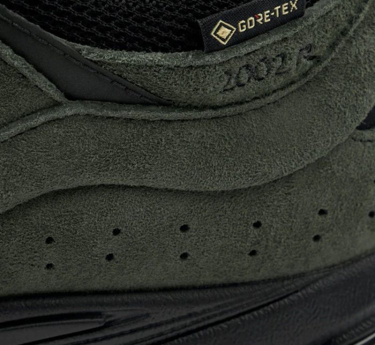 Jjjjound New Balance Gore Tex 2002r Pine