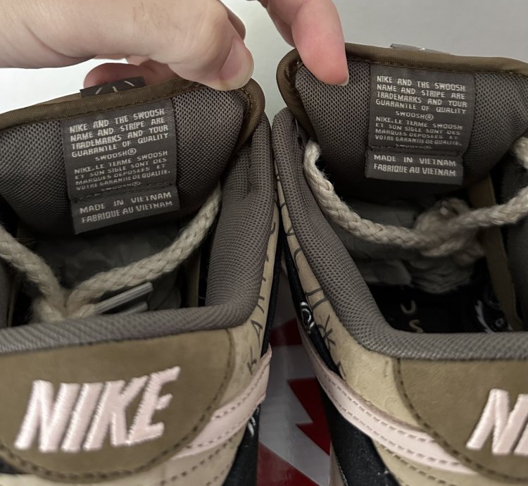 Nike Sb Dunk Low Prm Qs