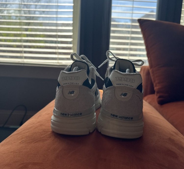 Joe Freshgoods 990v4 Made In Usa 1998 Pack - Intro