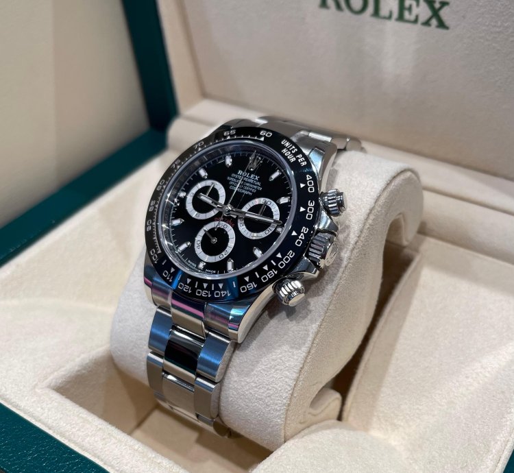 Rolex Daytona Steel 2021 Unworn With Stickers Black Dial Ceramic Bezel 116500ln