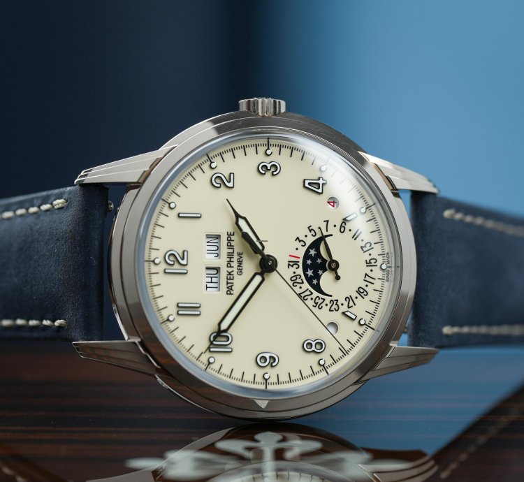 Patek Philippe Perpetual Calendar Grand Complications 5320g-001 Complete