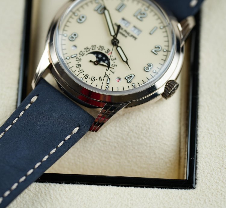 Patek Philippe Perpetual Calendar Grand Complications 5320g-001 Complete