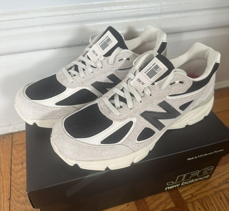 Joe Freshgoods New Balance - 1998 Intro 990v4