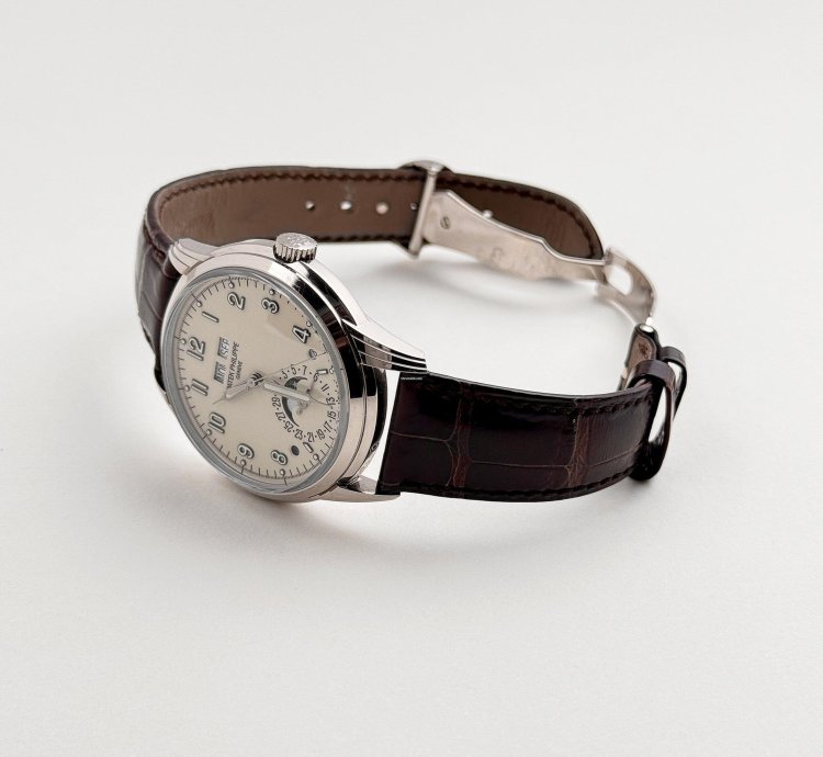 Patek Philippe Perpetual Calendar Grand Complications 5320g-001 Perpetual Calendar White Gold Ivory Dial 2021