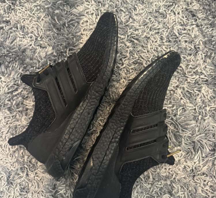 Adidas Black Ultraboost