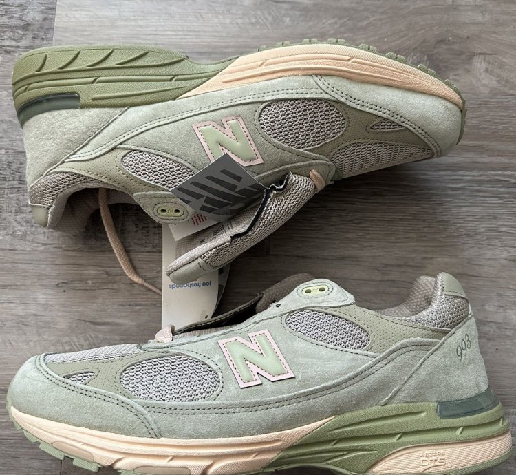 Joe Freshgoods Performance Art Sage New Balance 993
