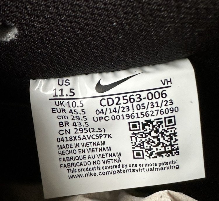 Nike Sb Dunk Low Pro Black Gum Size 11 5m Cd2563-006