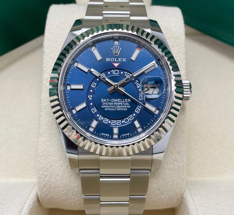 Rolex Sky-dweller New Sky-dweller Blue Dial 326934 Oyster Bracelet 42mm Stainless Steel Watch