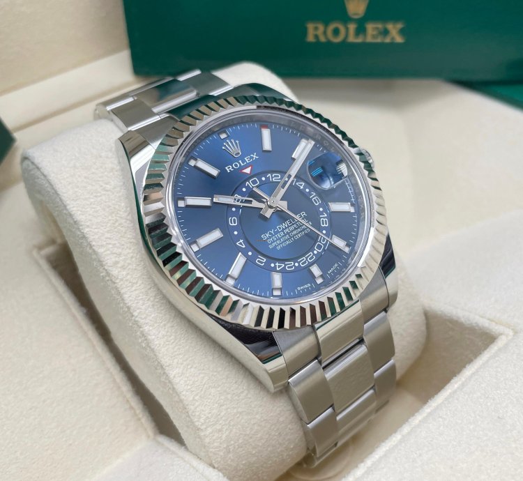 Rolex Sky-dweller New Sky-dweller Blue Dial 326934 Oyster Bracelet 42mm Stainless Steel Watch