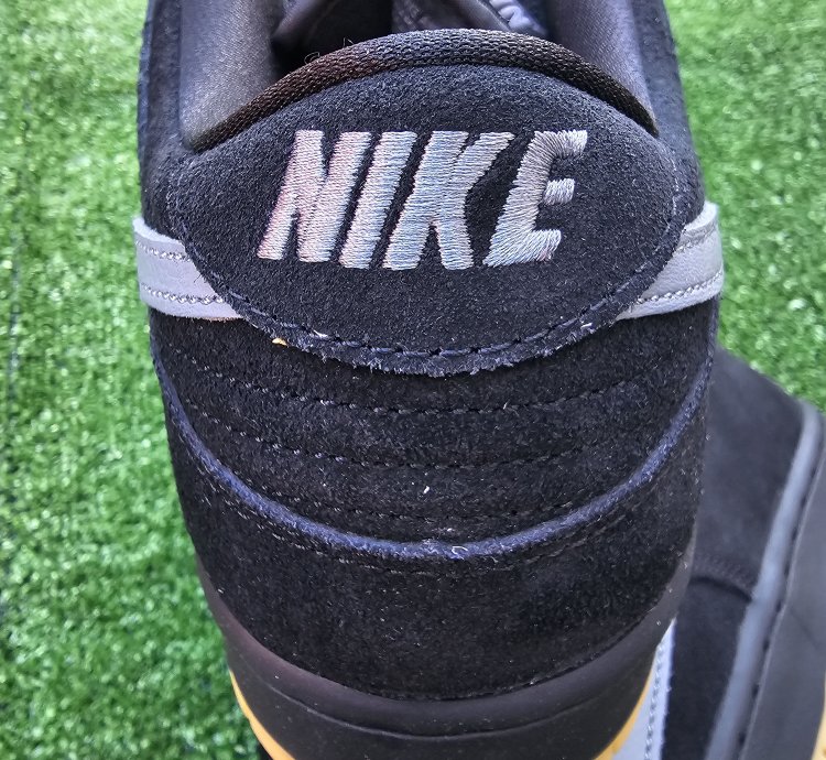 Nike Sb Dunk Low Pro Fog Black Uk 11 Us 12
