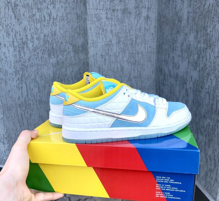 Nike Sb Dunk Low Pro Ftc Lagoon Pulse