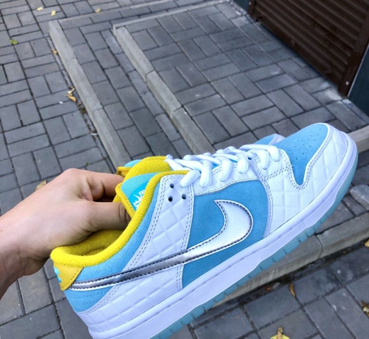 Nike Sb Dunk Low Pro Ftc Lagoon Pulse
