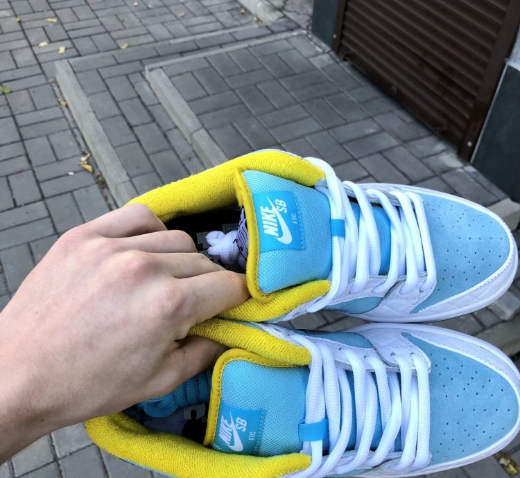 Nike Sb Dunk Low Pro Ftc Lagoon Pulse