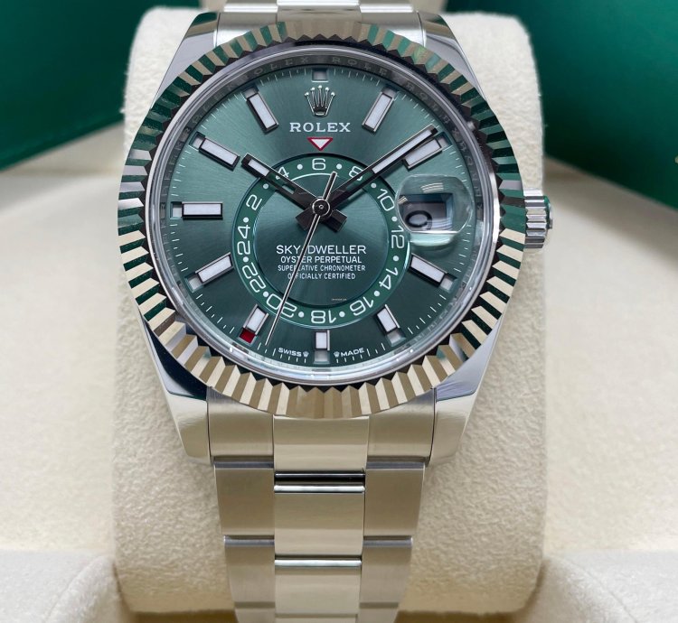 Rolex Sky-dweller New Sky-dweller Mint Green Dial 336934 Oyster Bracelet 42mm Stainless Steel Watch