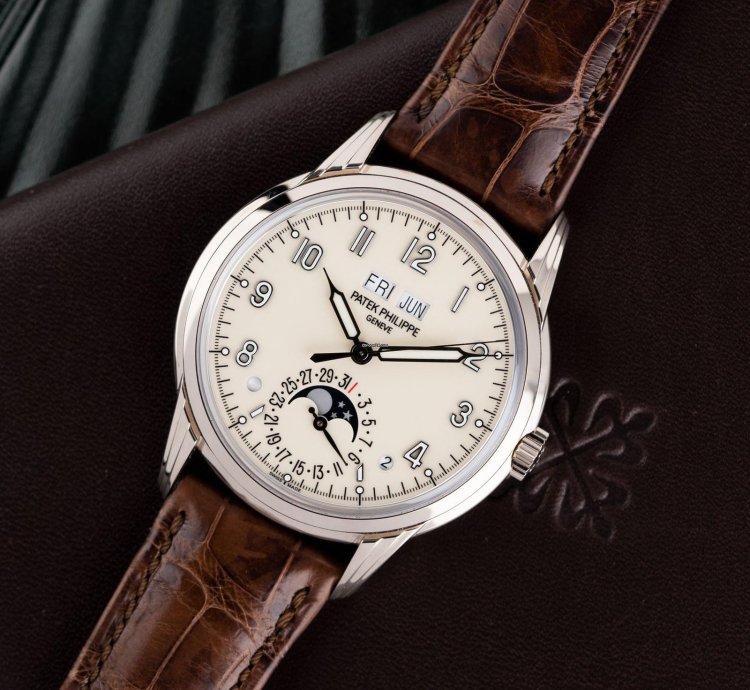 Patek Philippe Perpetual Calendar Grand Complications Perpetual Calendar 5320g-001