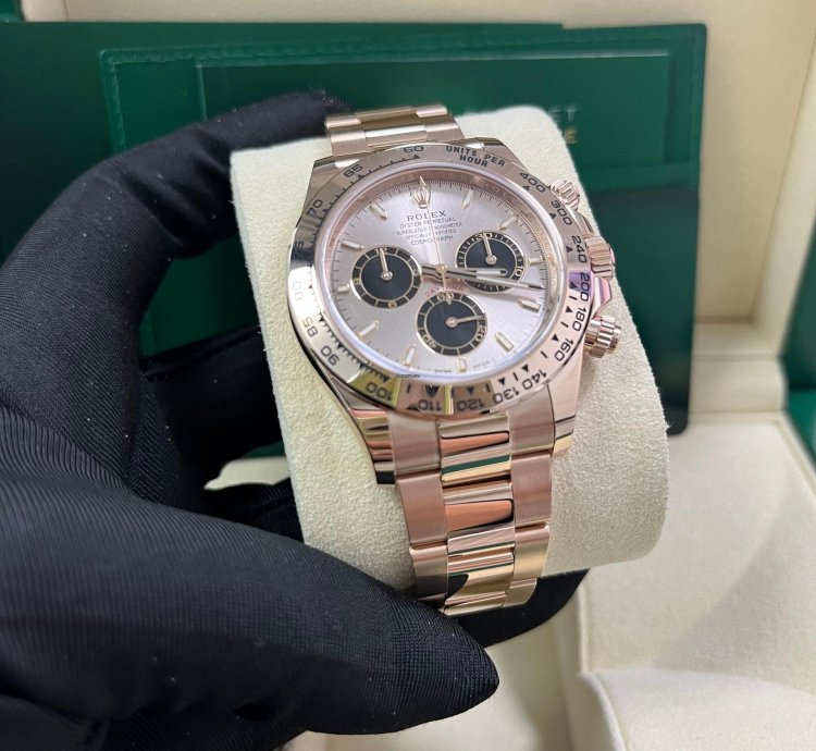 Rolex Daytona Sundust And Black Index Dial Oyster Bracelet 126505
