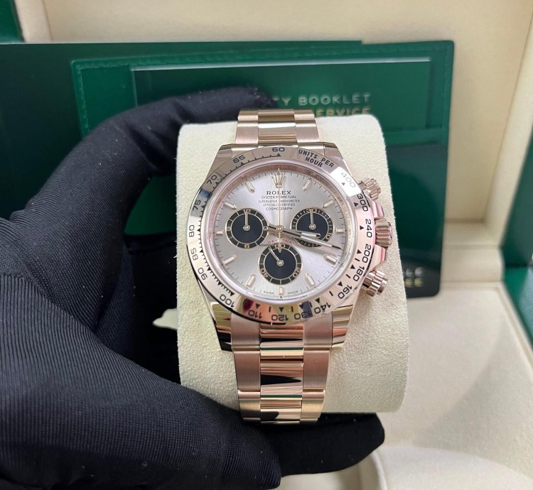 Rolex Daytona Sundust And Black Index Dial Oyster Bracelet 126505