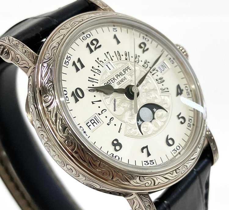 Patek Philippe Perpetual Calendar Grand Complications Perpetual Calendar White Gold White Dial 5160 500g-001