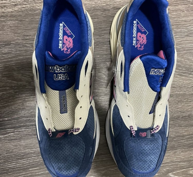 Kith New Balance 990v3 Daytona